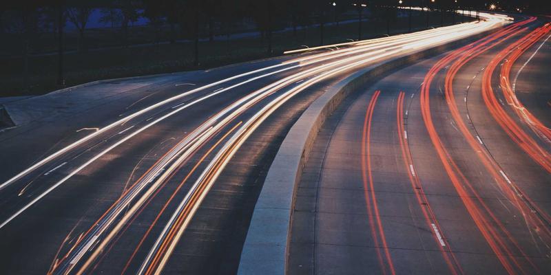 从消费者洞察到产品迭代：伊利药业如何通过用户研究与在线购药数据重塑家庭常备药