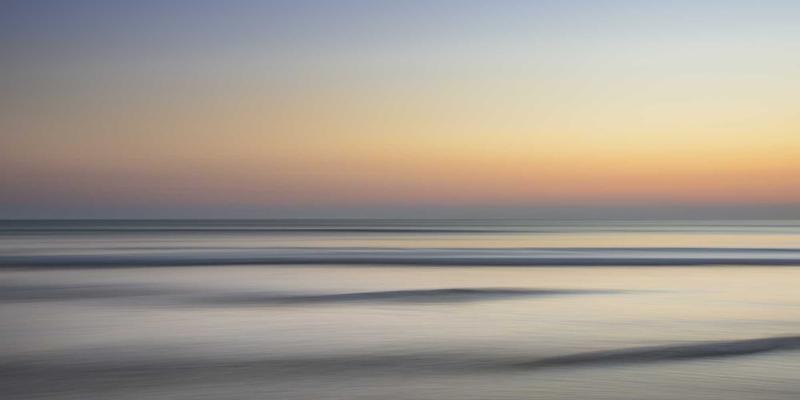 伊利药业24：以专业健康咨询与科学保健品，构建全方位健康服务新生态