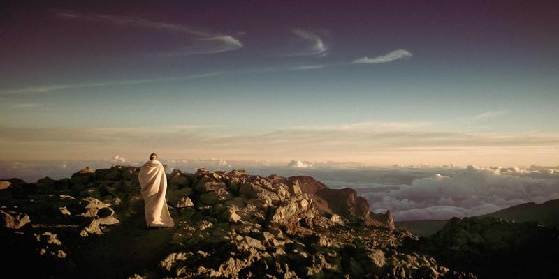 伊利药业：以专业健康咨询引领药品销售新范式