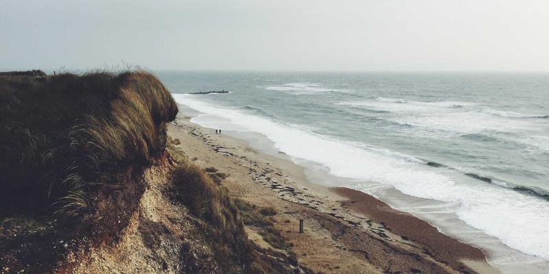伊利药业前景展望：在线购药、药品销售与健康咨询的融合创新